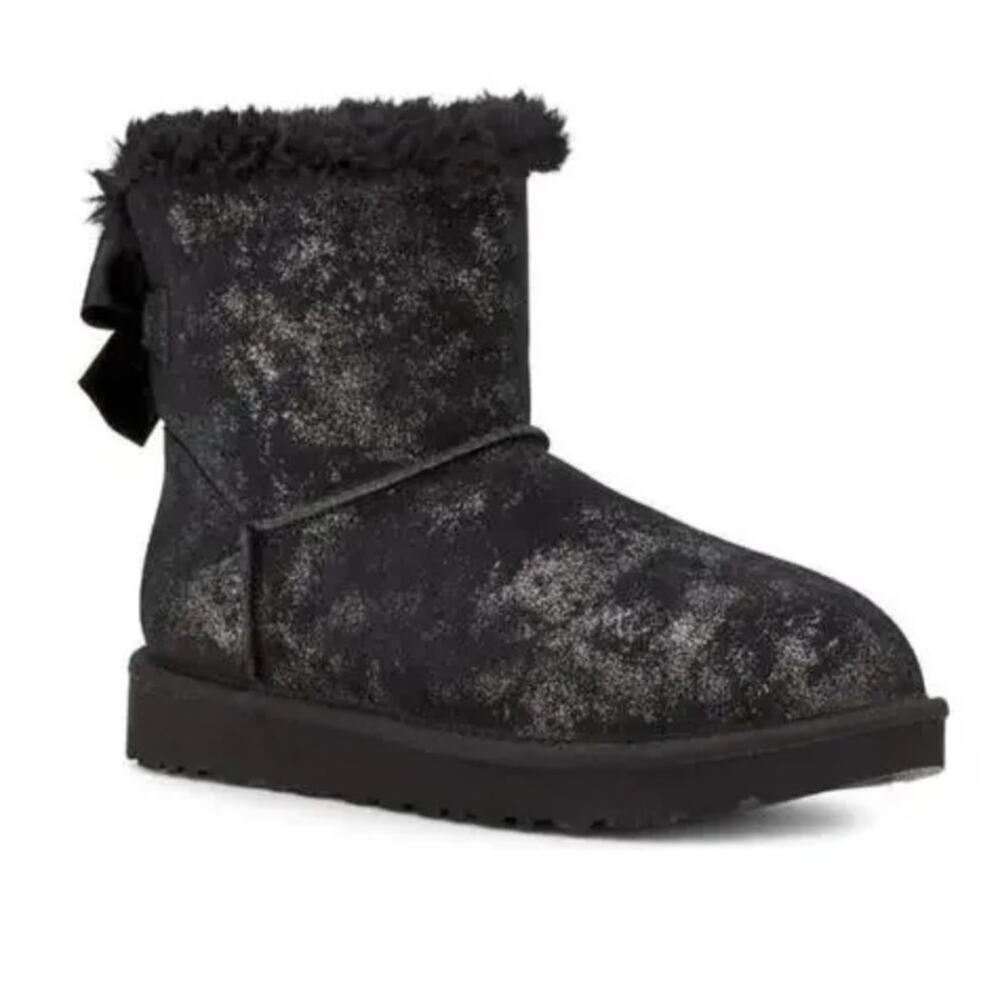 UGG Women's Mini Bailey Bow Black Suede Glimmer Faux Fur Lined Boot • Size 8
